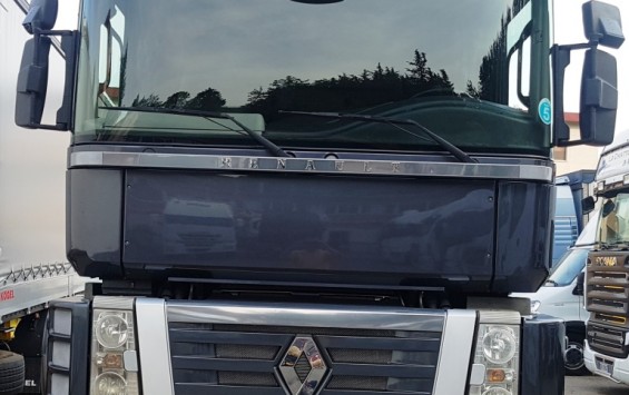 RENAULT Magnum 500