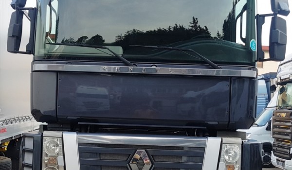 RENAULT Magnum 500